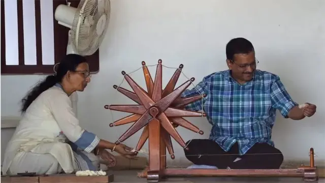 આમ આદમી પાર્ટી ગુજરાતમાં પોતાના સંગઠનને ગોઠવવામાં લાગી છે