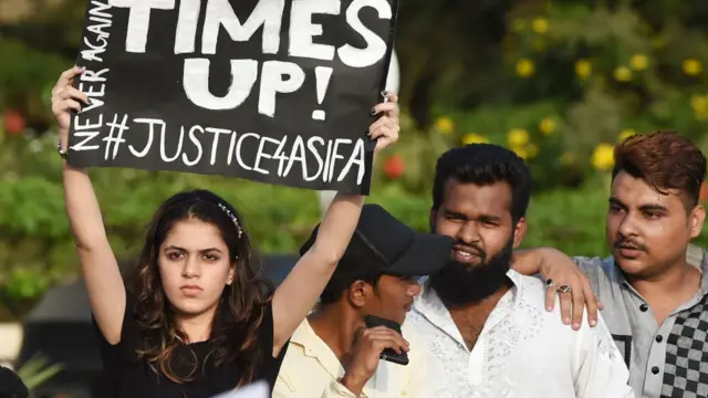 यौन उत्पीड़न के ख़िलाफ़ सड़क पर महिलाएं