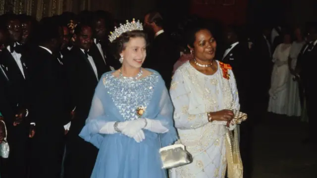 Queen Elizabeth lI wit Cecilia Kadzamira during State Banquet in Malawi, 3rd July 1979