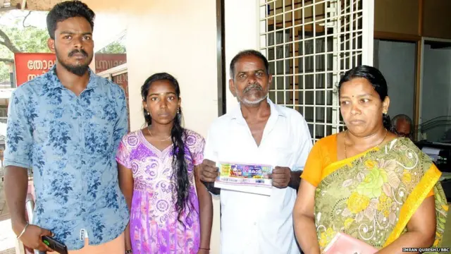 ਪੁੱਤ ਰਿਜਿਲ, ਧੀ ਅਕਸ਼ਰਾ ਤੇ ਪਤਨੀ ਰਜਨੀ ਦੇ ਨਾਲ ਰਾਜਨ