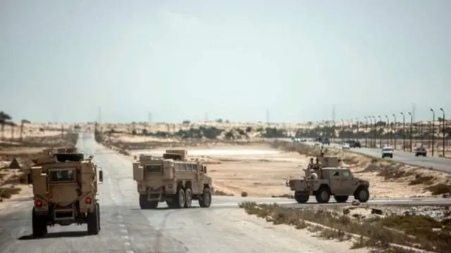 دورية للجيش المصري في سيناء
