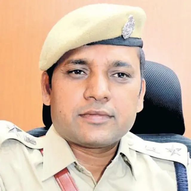 போலீஸ் சூப்பிரண்டு பாண்டியராஜன்