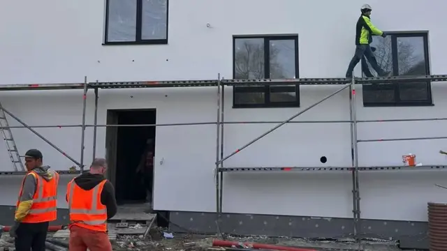 Бу тана қисмини йўқотган одамлар реабилитацияси учун Украинада очилган илк марказ.