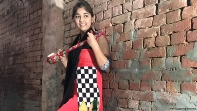 गायक गिन्नी माही