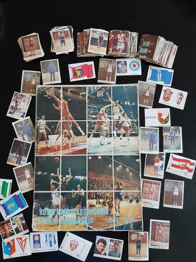 Album za sličice „Košarkaši i košarkaški timovi Jugoslavije"