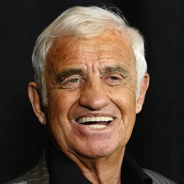 В последние годы Бельмондо в кино не снимался из-за проблем со здоровьем. Это – снимок 2010 года.