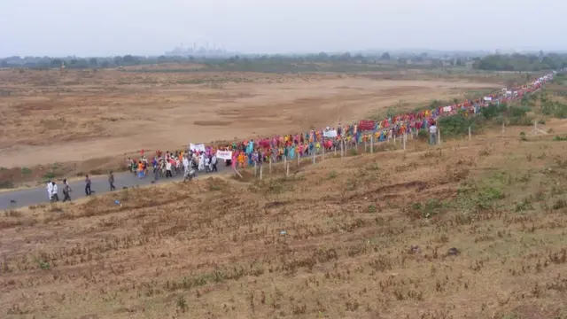 આદિવાસીઓની રેલી