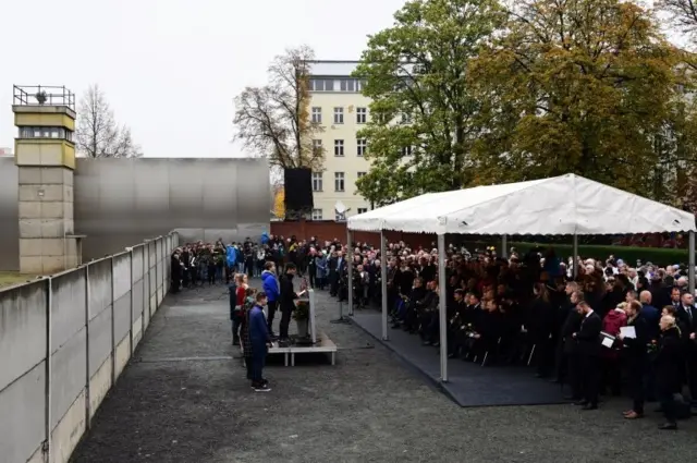 دیوار برلین