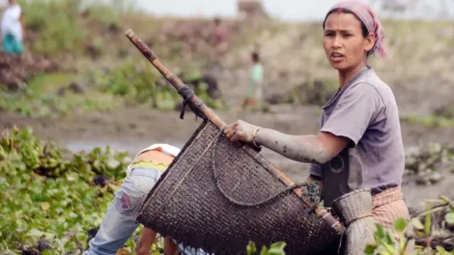 ईशान्येतील महिला