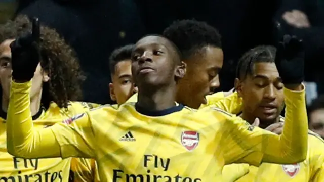 Arsenal na-aṅụrị ọṅụ