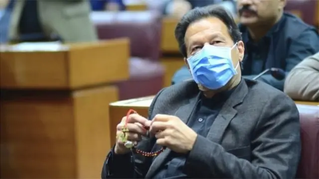 ইমরান খান