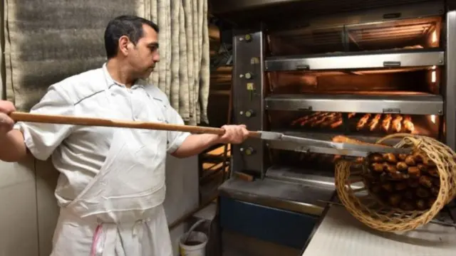 Baguettes can only be made of flour, water, yeast and salt