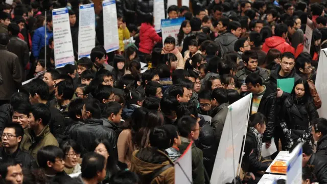 中國職場競爭非常激烈。