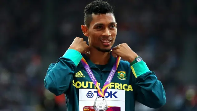 Le champion olympique en titre du 400 mètres est absent des pistes depuis octobre à cause d'une blessure.