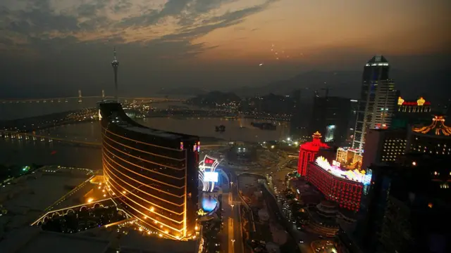 Вид ночного Макао