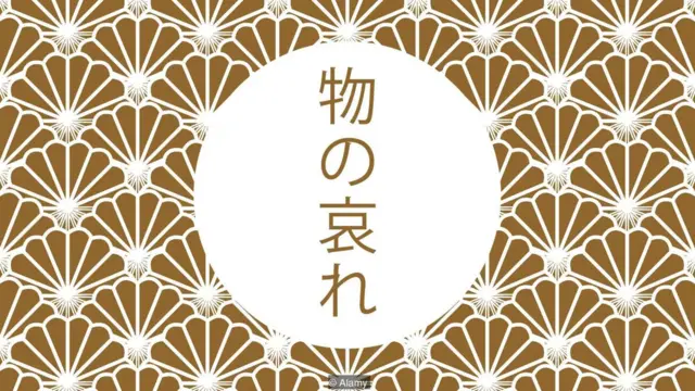 「物の哀れ」＝美の移ろいやすさ。まばゆい命のサーカスを目の当たりにして万物の無常を思い、しんみりと高まるほろ苦い感情