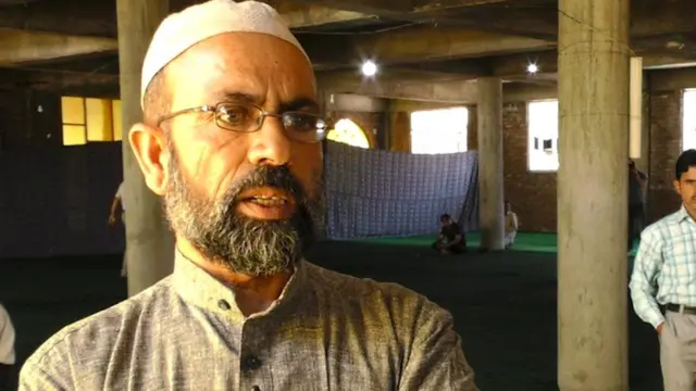 एक साथ नमाज़, कश्मीर