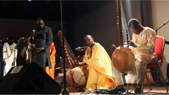 Sidiki Diabaté, auteur, compositeur et musicien malien