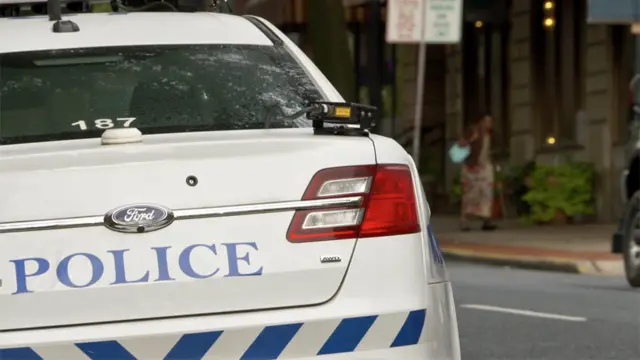 Полицейский автомобиль в США