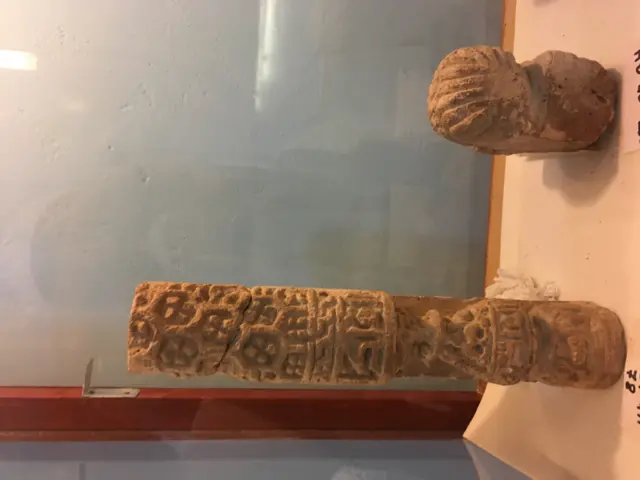 د غزني د اطلاعاتو او کلتور ریاست په نوښت په غزني کې مات شوي اثار بیا رغول شوي او اوس نندارې ته وړاندې شوي.