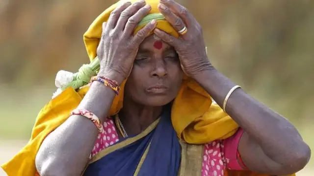 இலங்கை நெருக்கடி