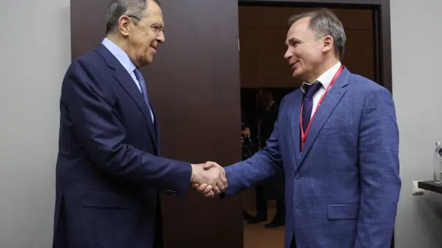 лавров и ярошенко