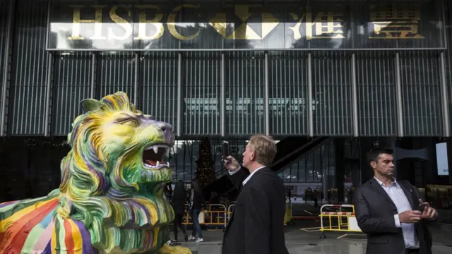 HSBC supports LGBT rights by changing the color of its logo in a light show and the lions outside its headquarter during the promotion of the event 'Celebrate Pride, Celebrate Unity'.