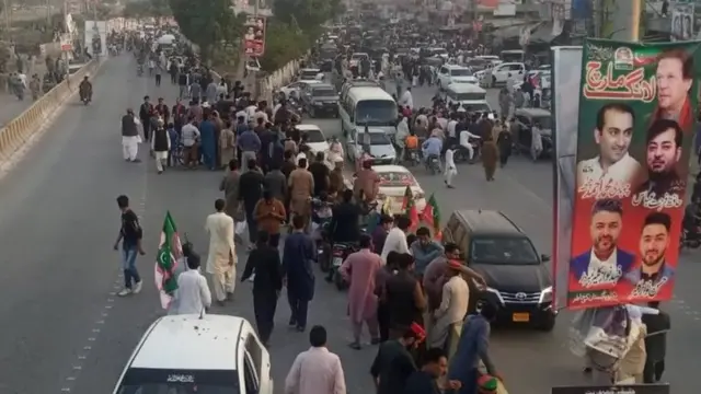 ఇమ్రాన్ ఖాన్ ర్యాలీ