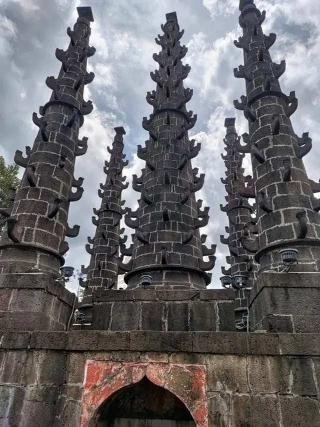 కొల్లాపూర్ మహాలక్ష్మి - అంబాబాయి ఆలయం