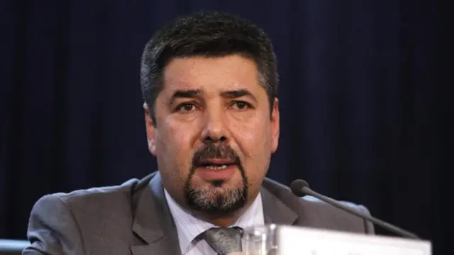رحمت‌الله نبیل