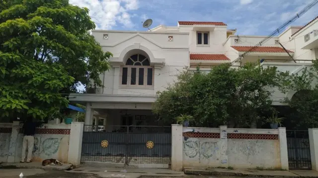 விஜயபாஸ்கர் லஞ்ச ஒழிப்புத்துறை சோதனை