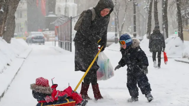 снег в Москве