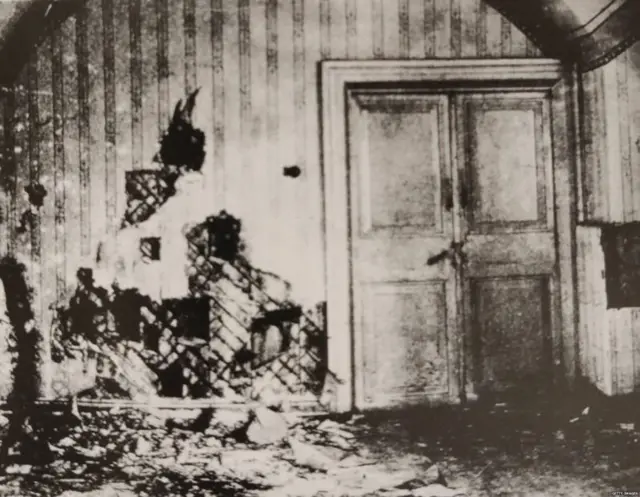 આ ભંડકિયામાં રશિયાના રાજવી પરિવારના સભ્યો પર ગોળીબાર કરવામાં આવ્યો હતો