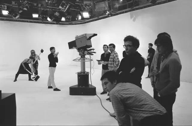 Рокернролер, Идоли, Маљчики