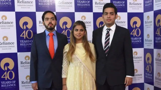 इशा अंबानी