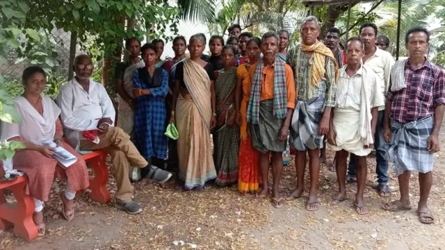 ఆదివాసీ రైతులు