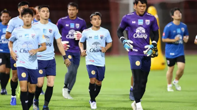 Chanathip Songkrasin tập luyện cùng động đội hôm 2/9