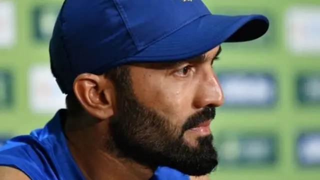 दिनेश कार्तिक