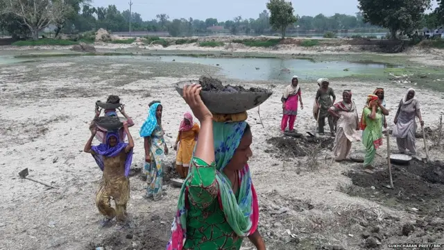 ਮਨਰੇਗਾ ਮਜ਼ਦੂਰ