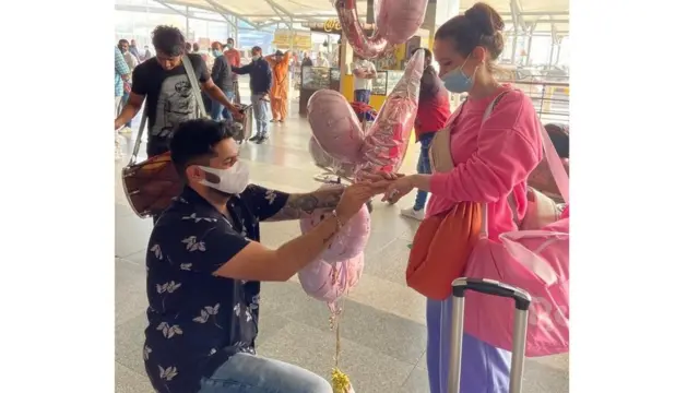 ਅਨੁਭਵ ਤੇ ਐਨਾ