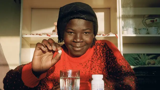 Nwaanyí na-anú ogwu