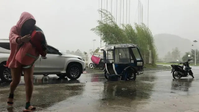 சுற்றுலாப் பயணி