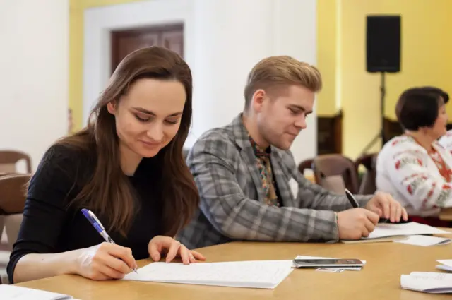 Як написати диктант без помилок. Лайфхаки від вчительки