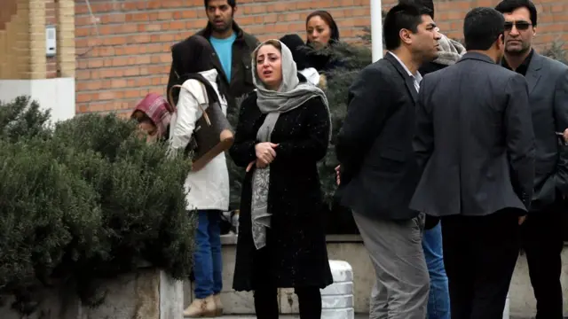 خانواده‌های قربانیان سانحه هوایی