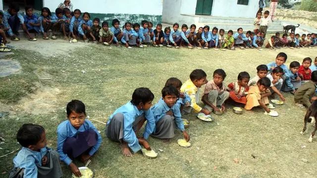 मिड डे मील