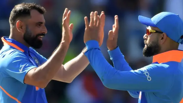 कोहली और मोहम्मद शमी