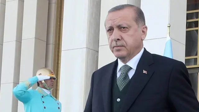 Putin iyo Erdogan ayaa Arbacada ballansan