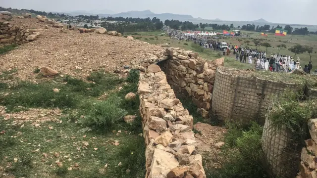 ኣብ ሞንጎ ኤርትራን ኢትዮጰያን ዝነበረ ድፋዕ ተኸፊቱ ሰብ ንሓድሕዱ ክነጋገድ ጀሚሩ ኣሎ