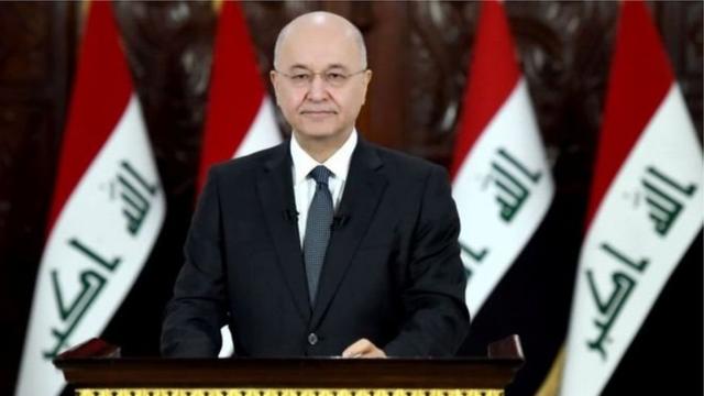 بنا بر گزارش ها، آقای صالح - که یک سیاستمدار کرد است - بغداد را به مقصد سلیمانیه، زادگاهش واقع در اقلیم کردستان عراق، ترک کرده است