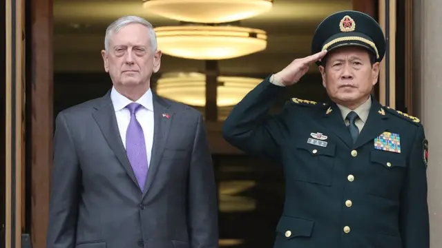 Bộ trưởng Quốc phòng Jim Mattis và Bộ trưởng Quốc phòng TQ Ngụy Phượng Hòa